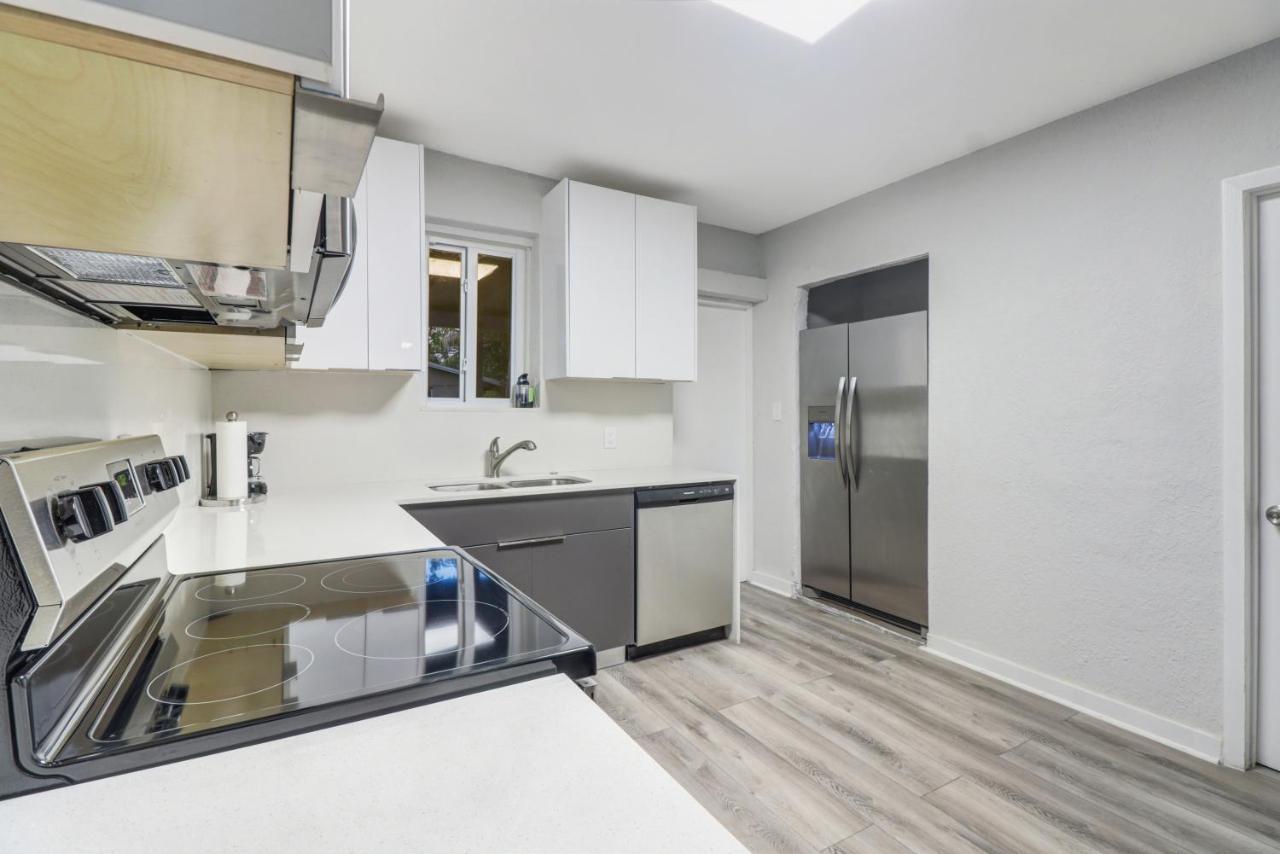 Spacious And Luxurious Home Centrally Located Between Miami And Ft. Lauderdale Miramar Extérieur photo